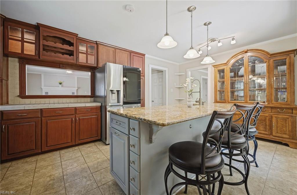 7743 Waters Edge Ln Property Photo 10