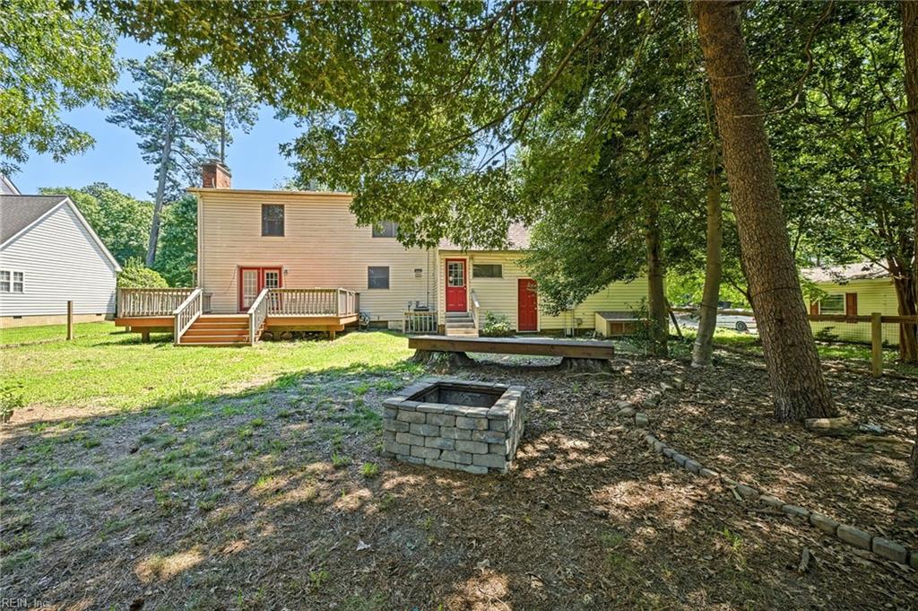 7743 Waters Edge Ln Property Photo 33