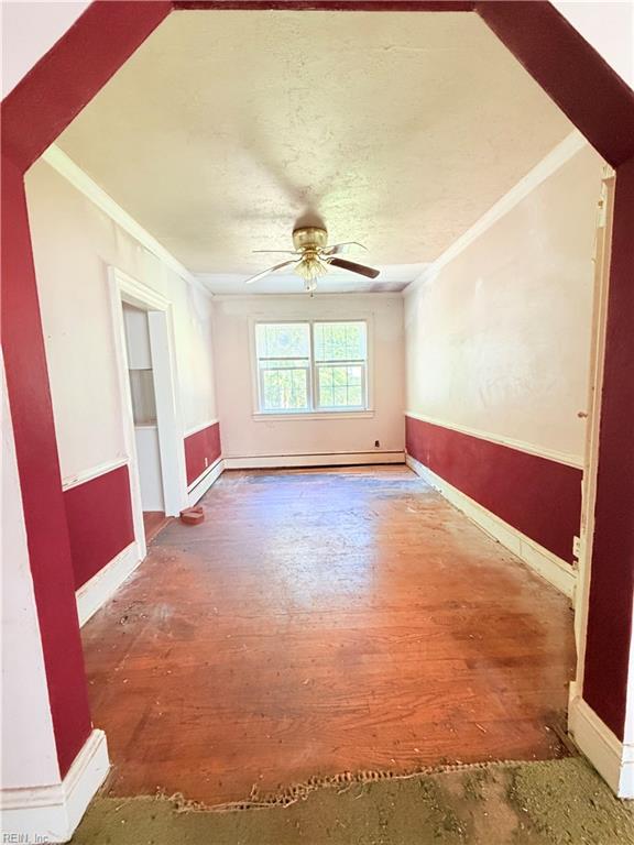 8518 Circle Dr Property Photo 6
