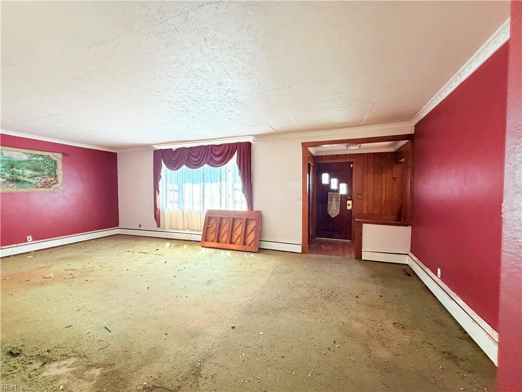 8518 Circle Dr Property Photo 7