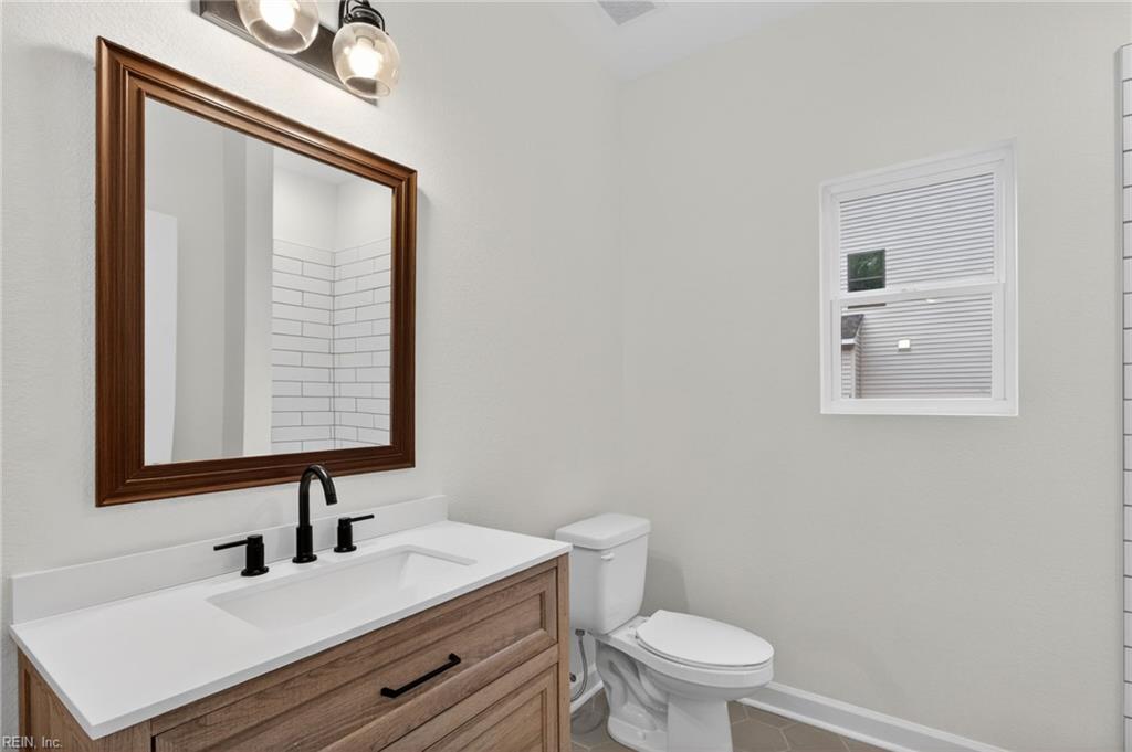 789 Caddie St Property Photo 23