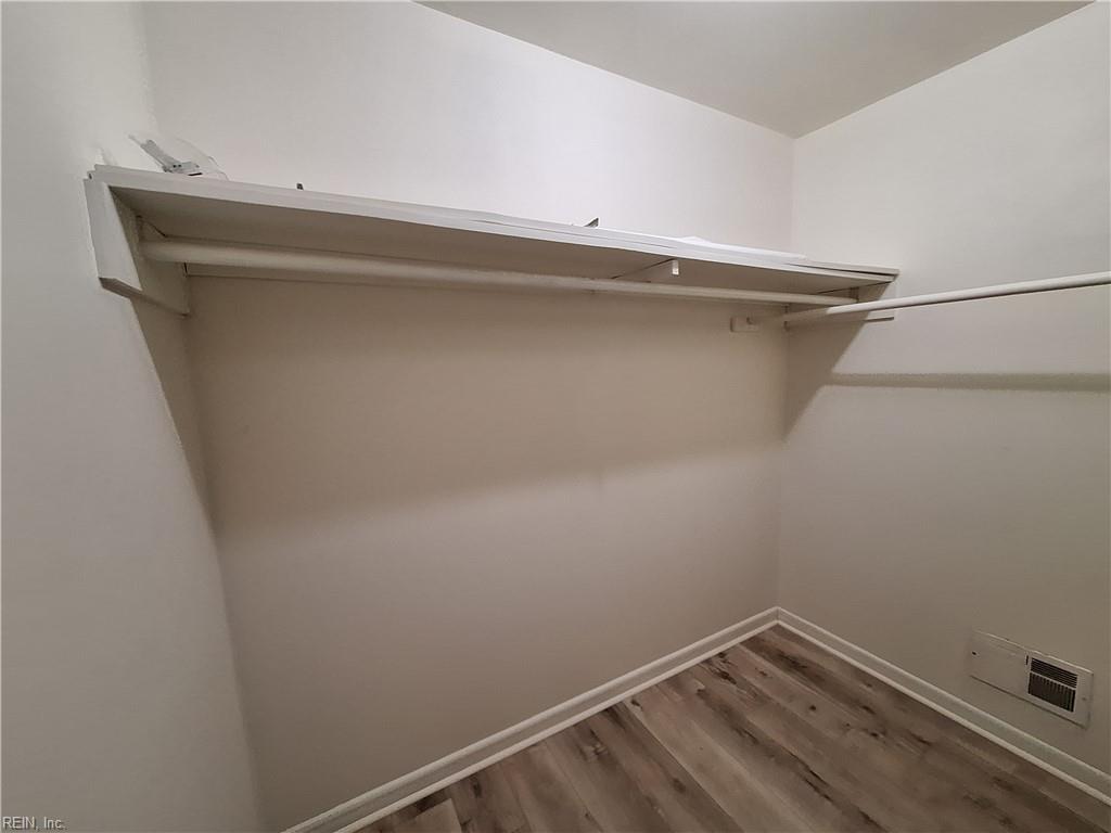 2900 Rodgers St Property Photo 13