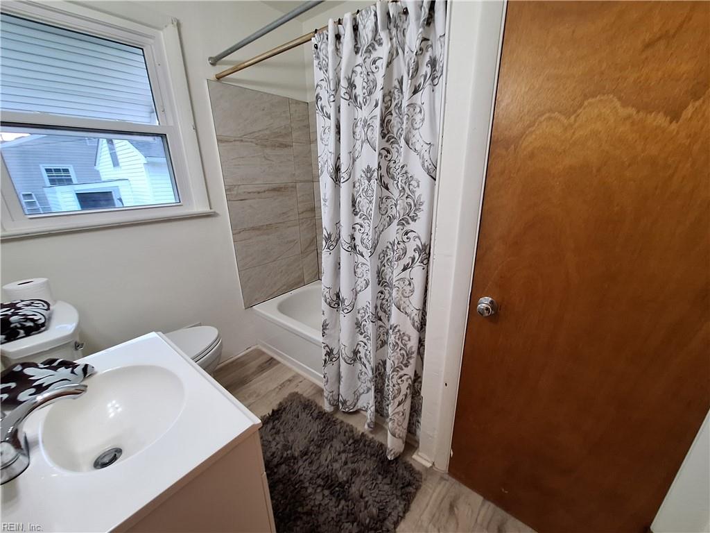 2900 Rodgers St Property Photo 14
