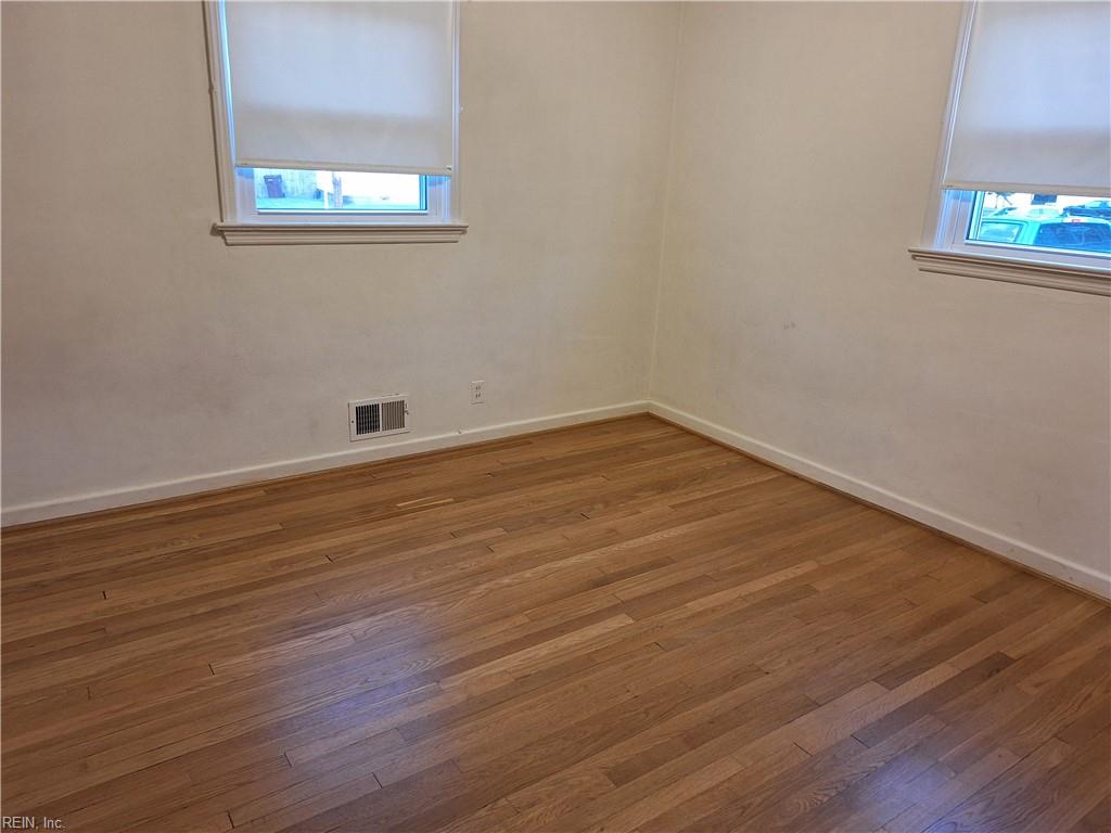 2900 Rodgers St Property Photo 15
