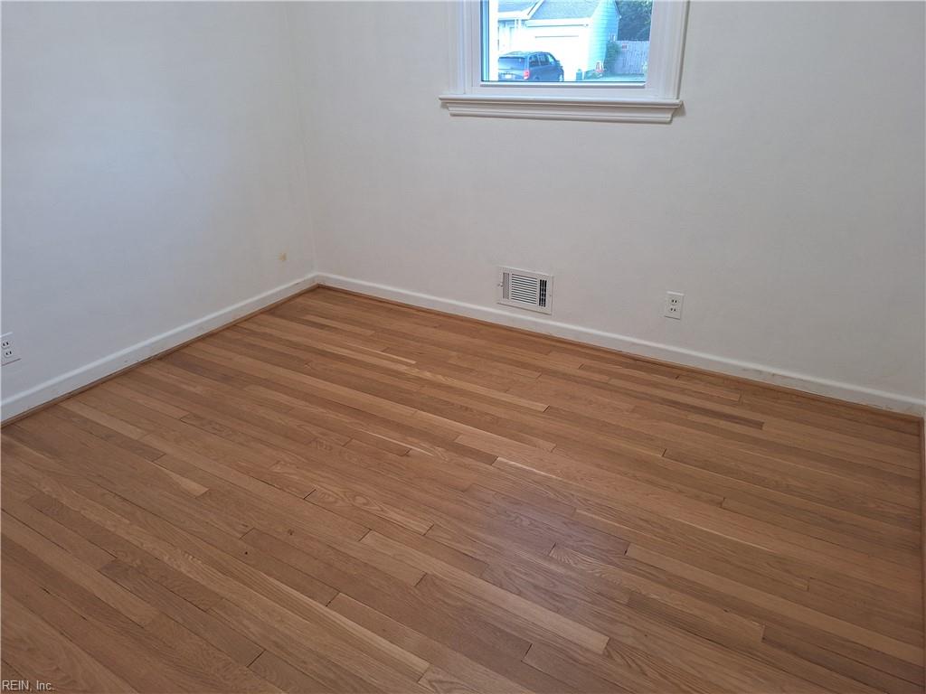 2900 Rodgers St Property Photo 16