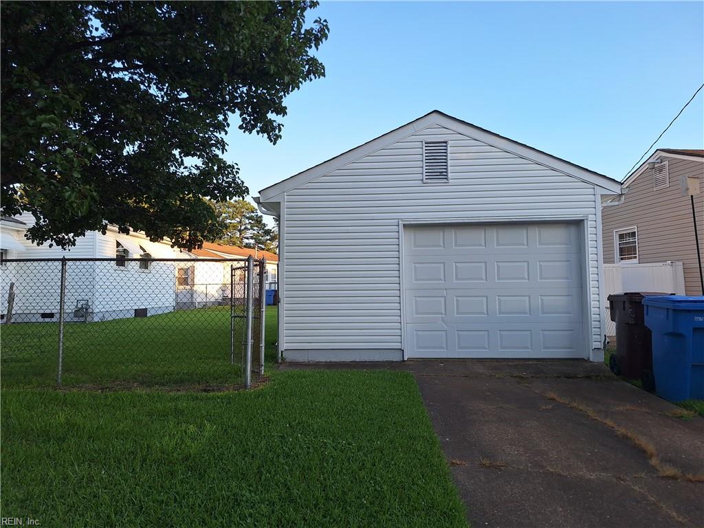 2900 Rodgers St Property Photo 27