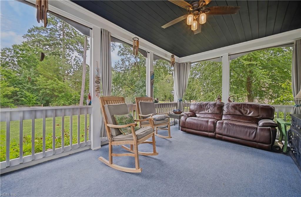 111 Laydon Way Property Photo 35