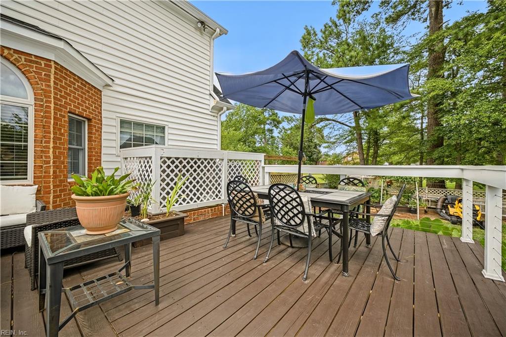 111 Laydon Way Property Photo 37