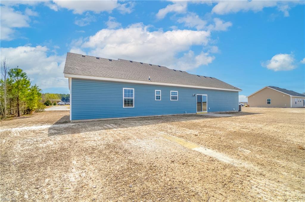 207 Strawberry Acres Dr Property Photo 16