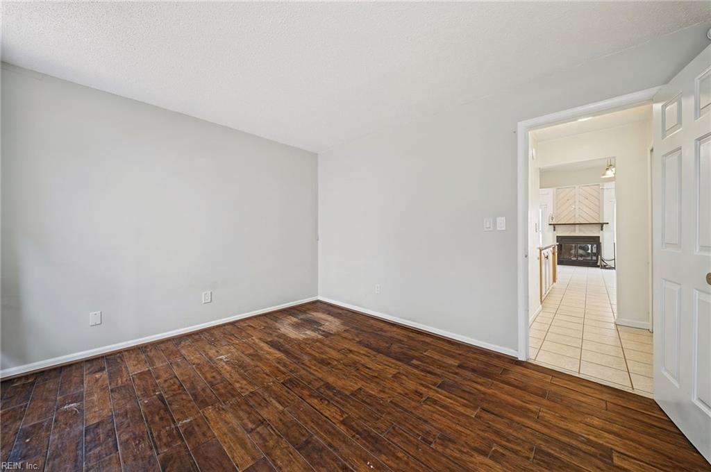 8576 Chesapeake Blvd Property Photo 17