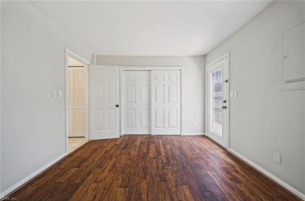8576 Chesapeake Blvd Property Photo 18