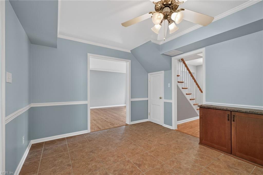 725 Downing Ln Property Photo 16