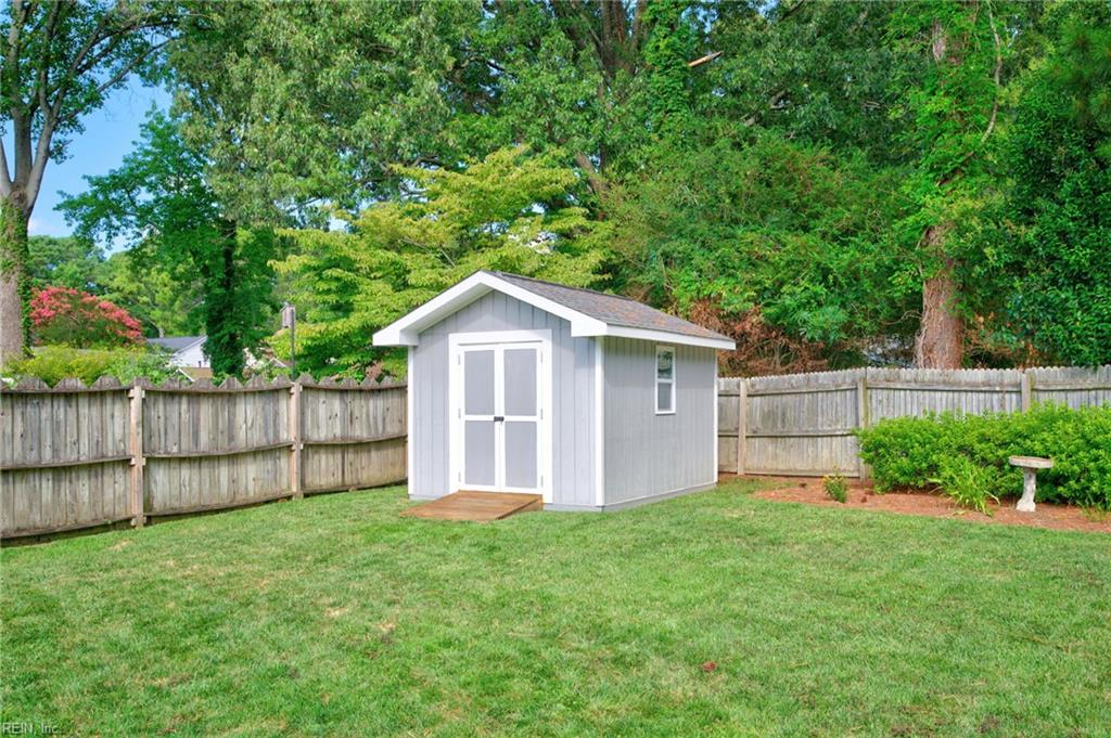 725 Downing Ln Property Photo 31