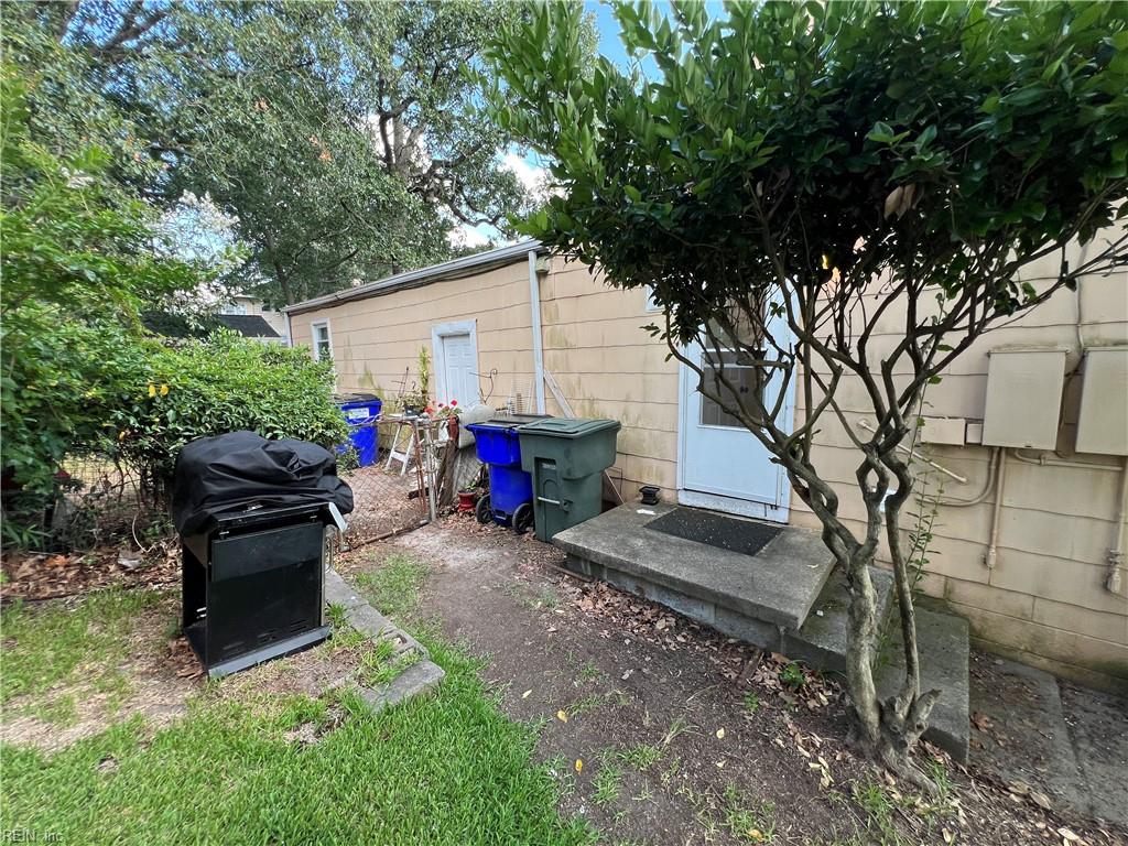 4204 Mayflower Rd Property Photo 6
