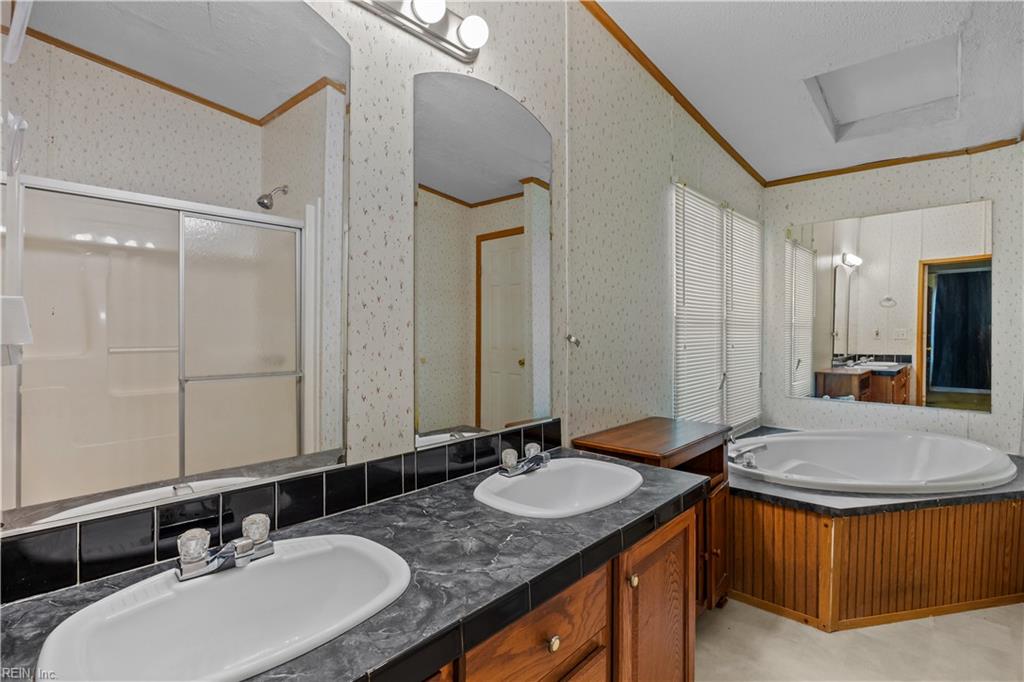 191 River Rd Property Photo 16