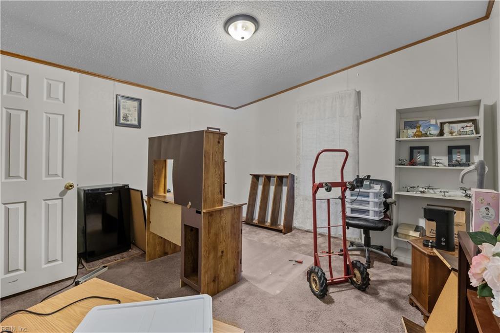 191 River Rd Property Photo 24