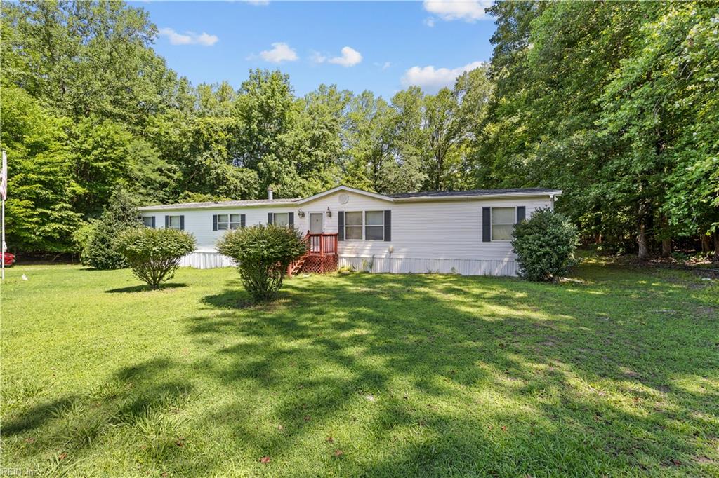 191 River Rd Property Photo 35
