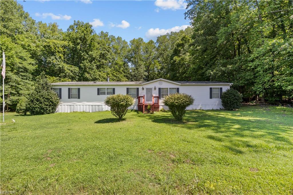 191 River Rd Property Photo 36