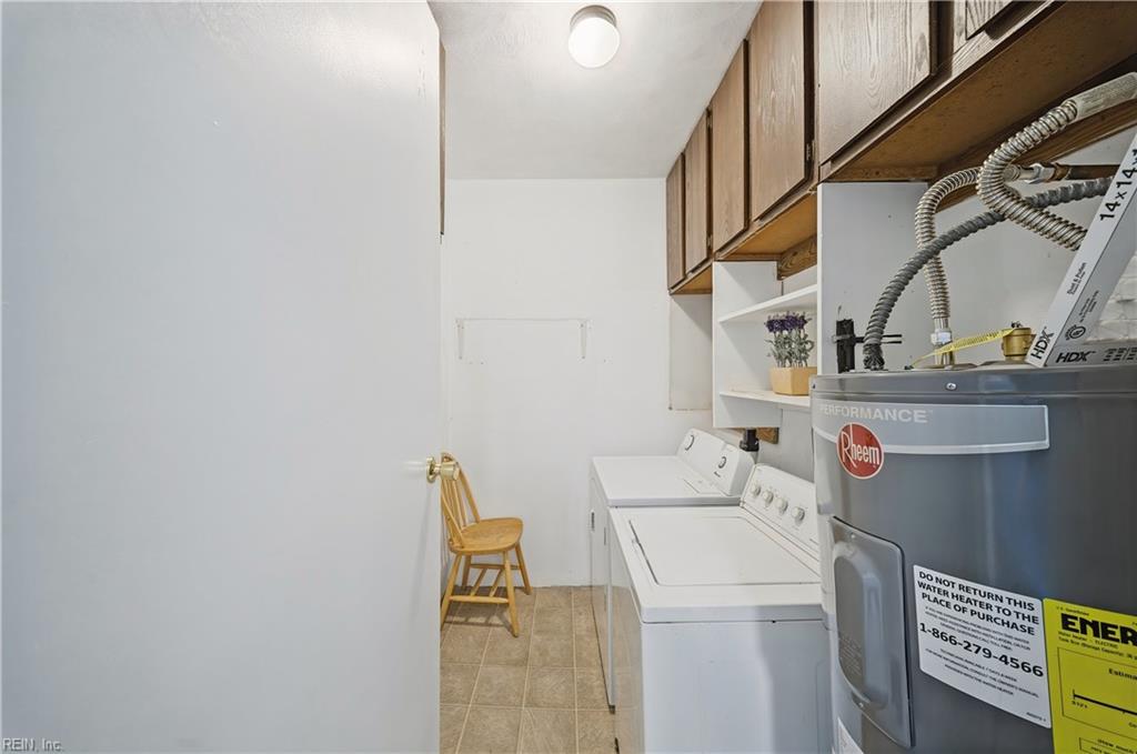 2168 Armada Dr E Property Photo 31