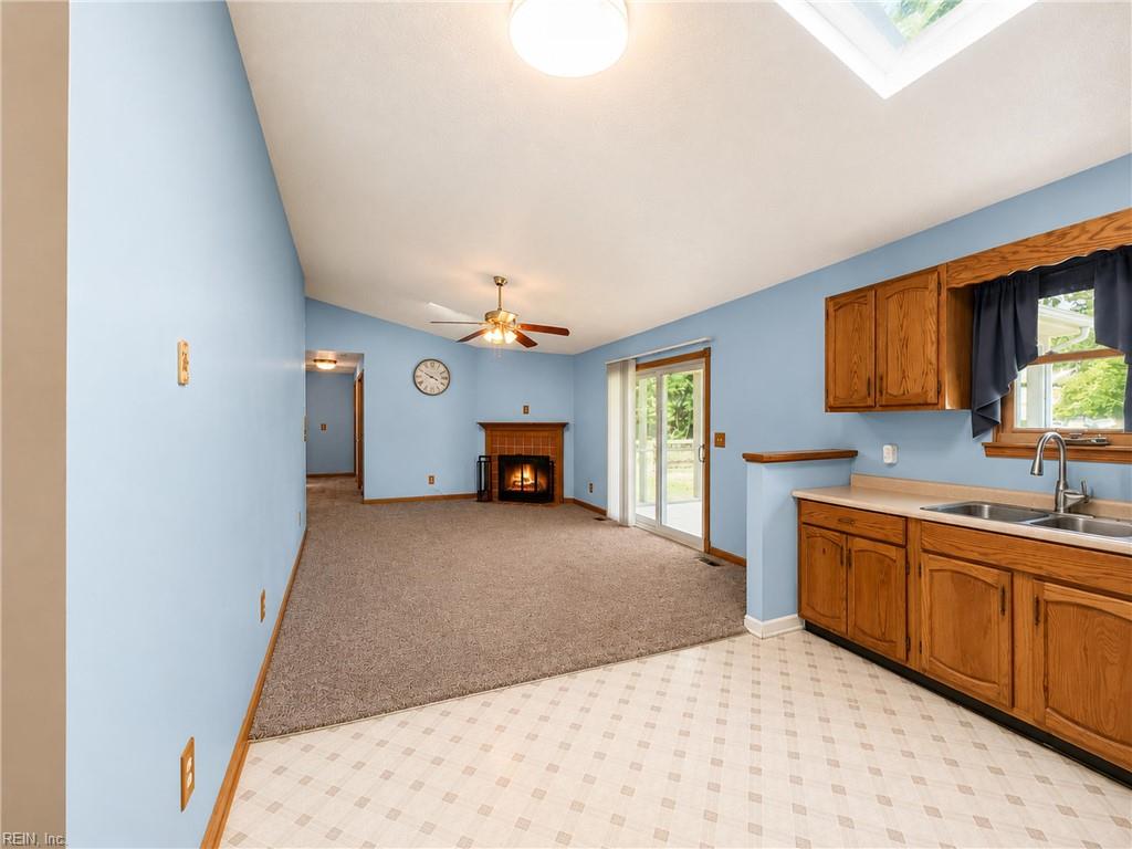2021 Tidemill Haven Ln Ln Property Photo 5