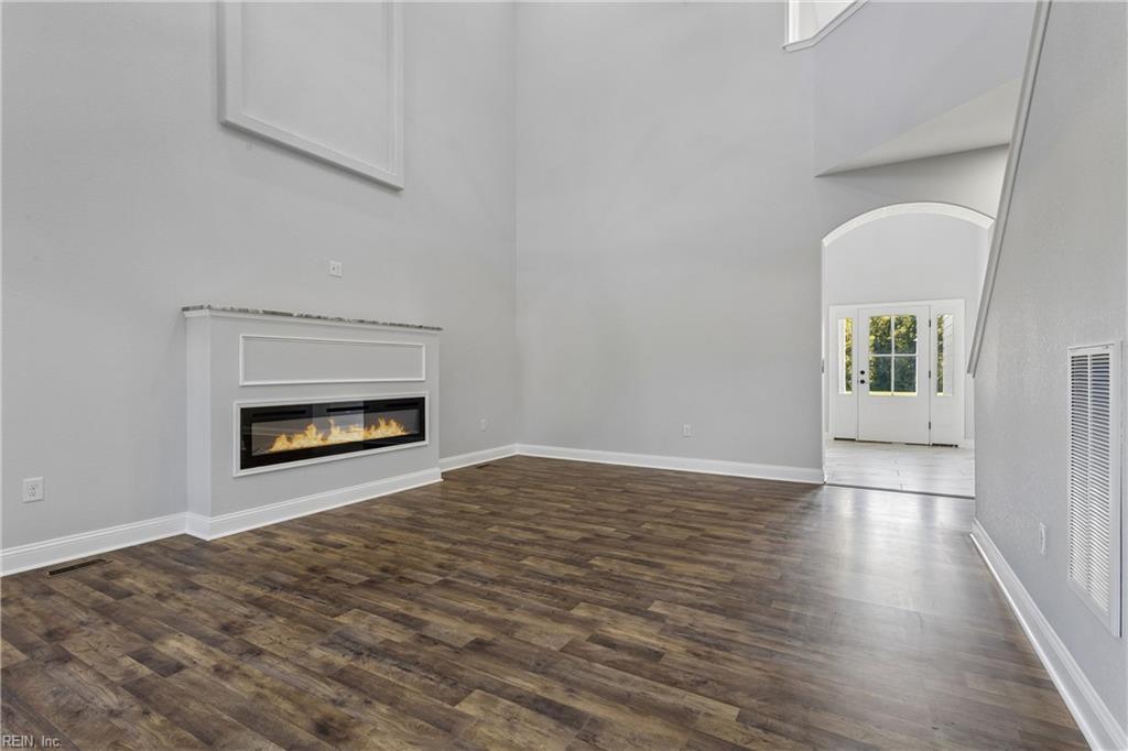 10 Bridgeton Dr Property Photo 11