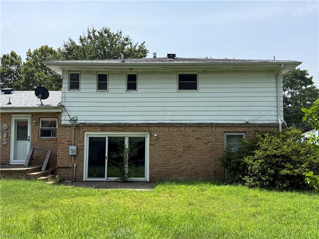 648 Hemlock Ave Property Photo 8