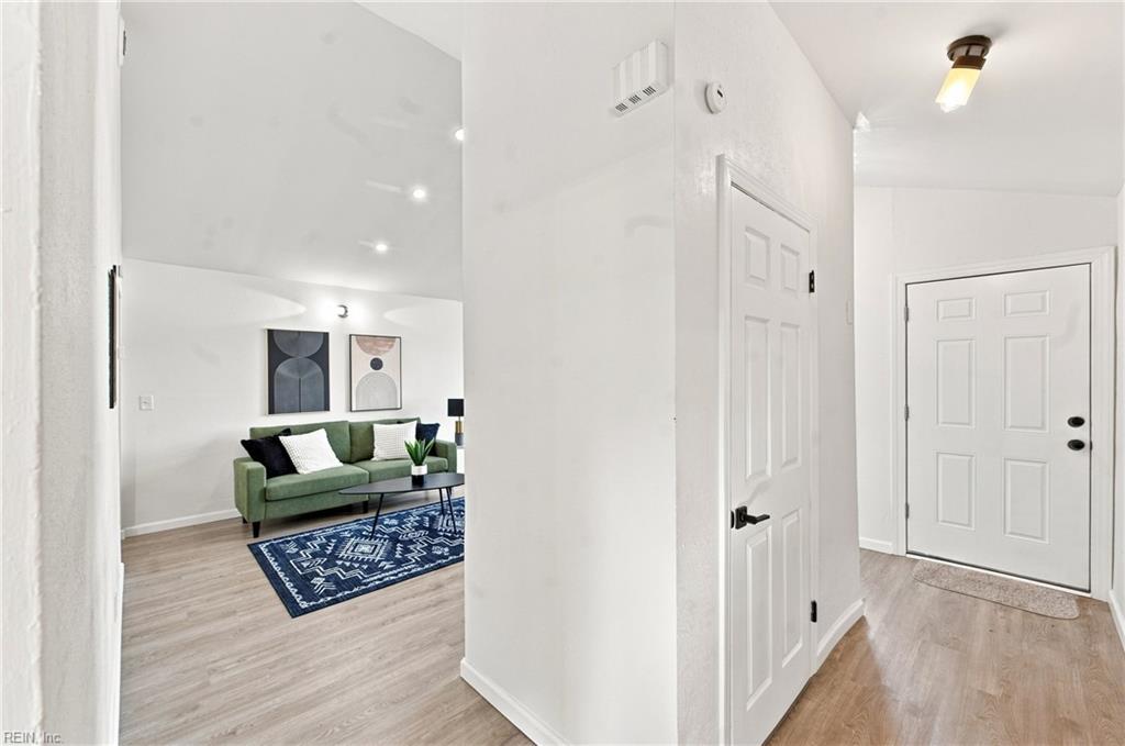 4111 Williamson St Property Photo 19