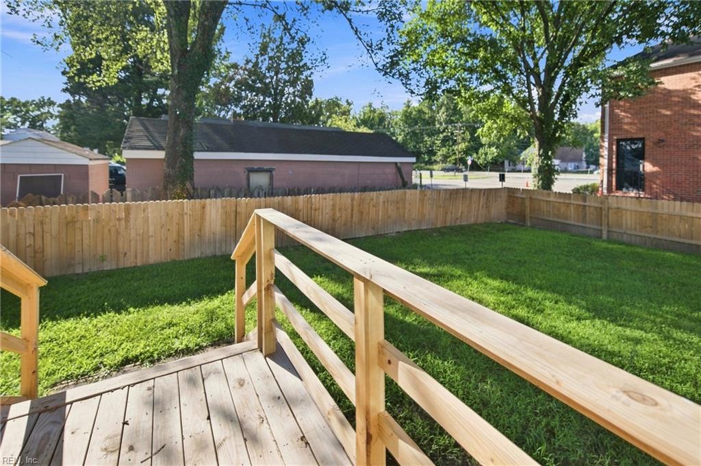 4111 Williamson St Property Photo 33