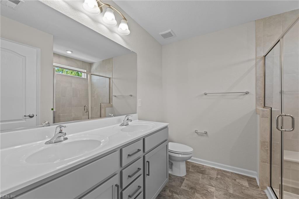 204 Freeman Dr Property Photo 10