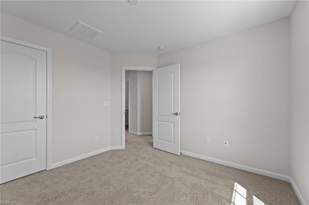 204 Freeman Dr Property Photo 11