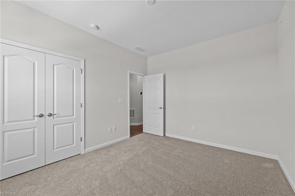 204 Freeman Dr Property Photo 14