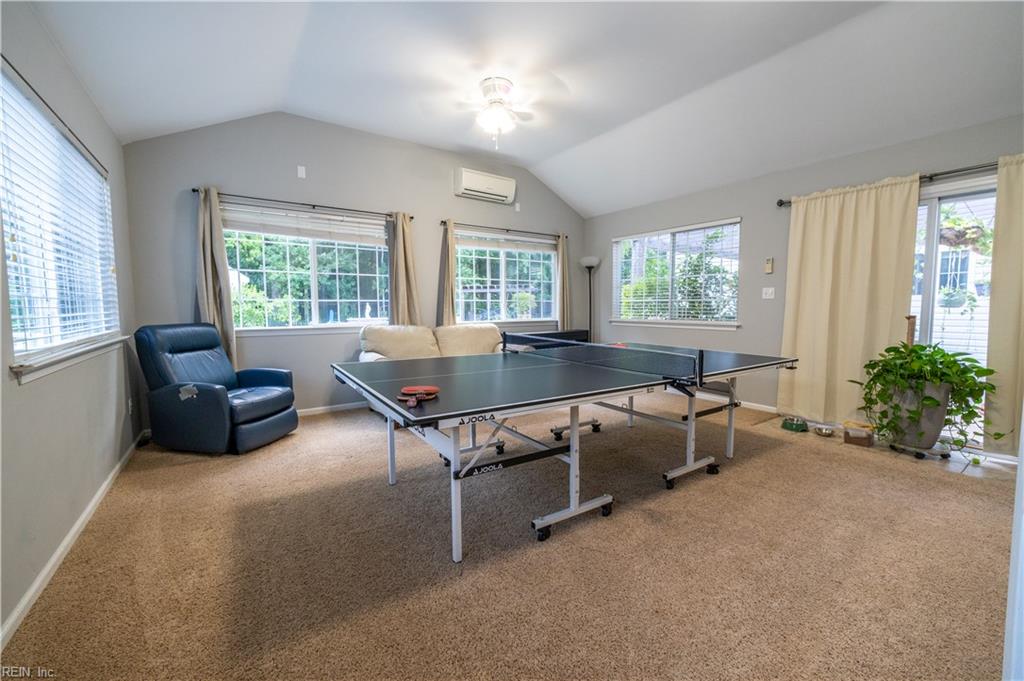 1841 Laurel Oak Ln Property Photo 10