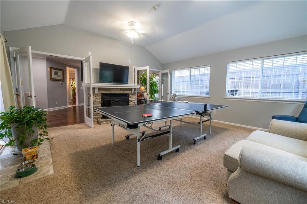 1841 Laurel Oak Ln Property Photo 11