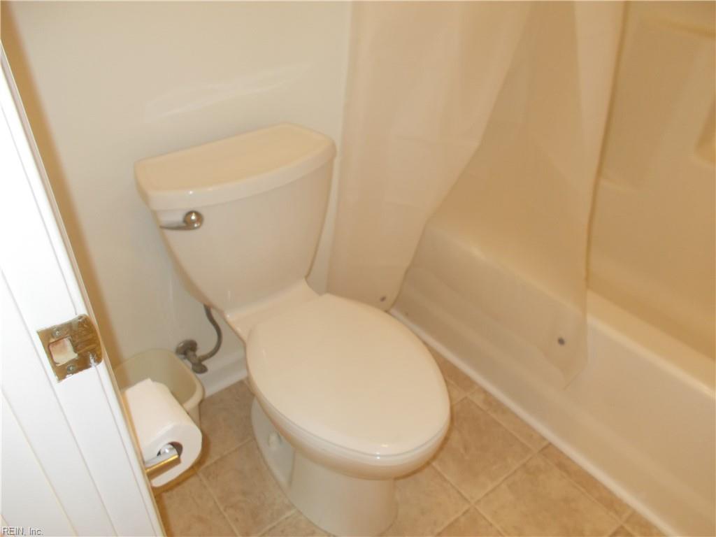 3952 Long Point Blvd Property Photo 15