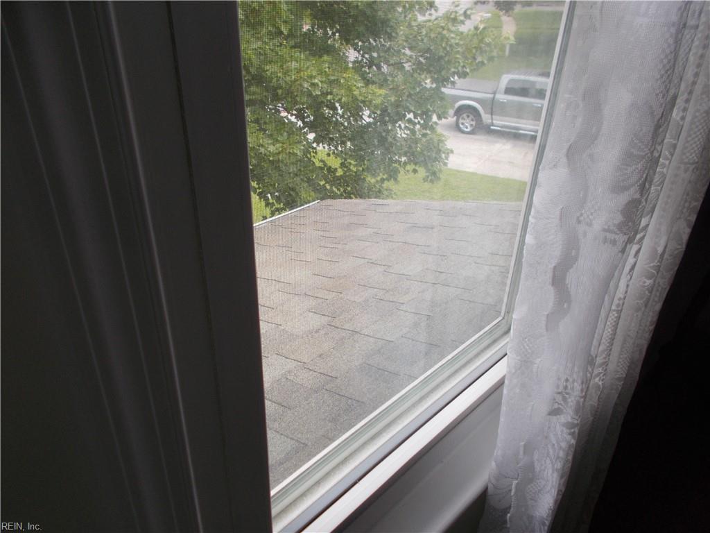3952 Long Point Blvd Property Photo 18