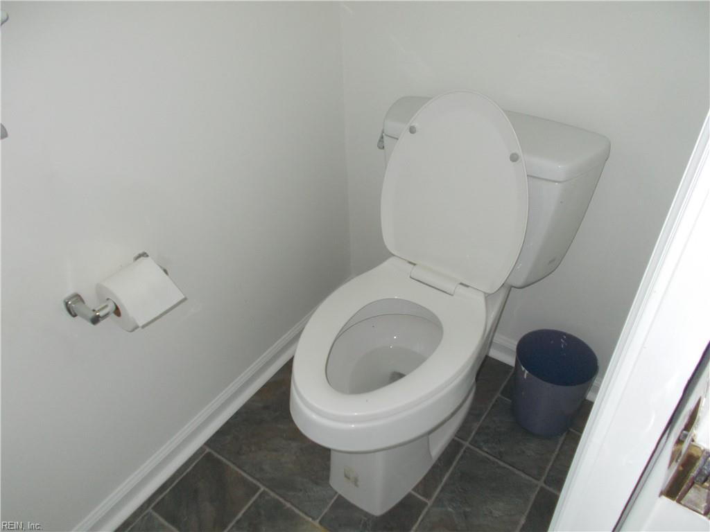 3952 Long Point Blvd Property Photo 23