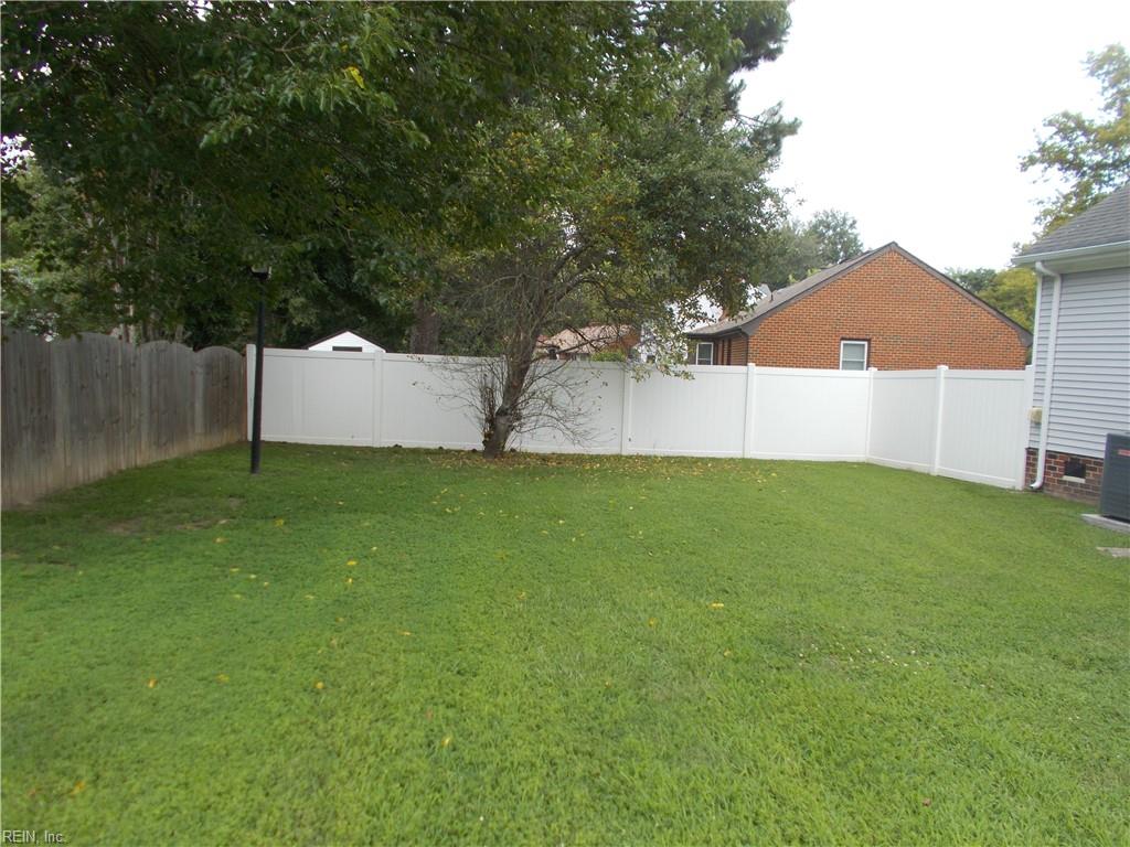 3952 Long Point Blvd Property Photo 40