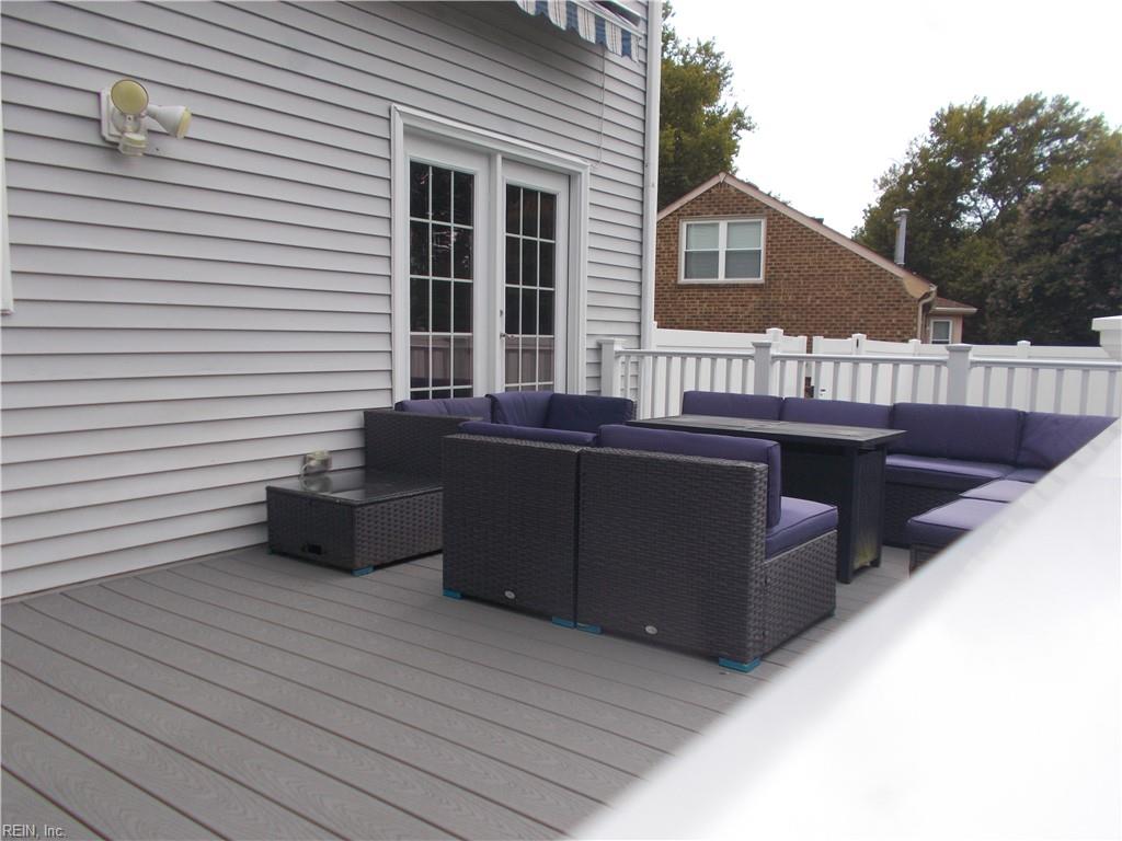 3952 Long Point Blvd Property Photo 43