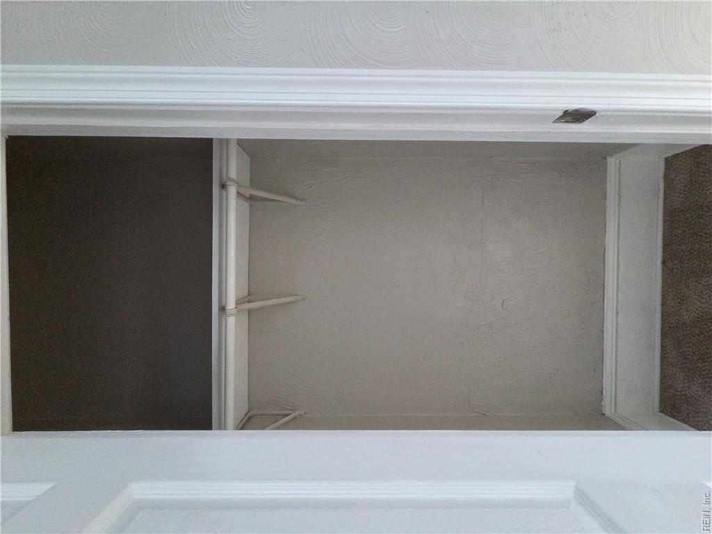 629 27th St Property Photo 31