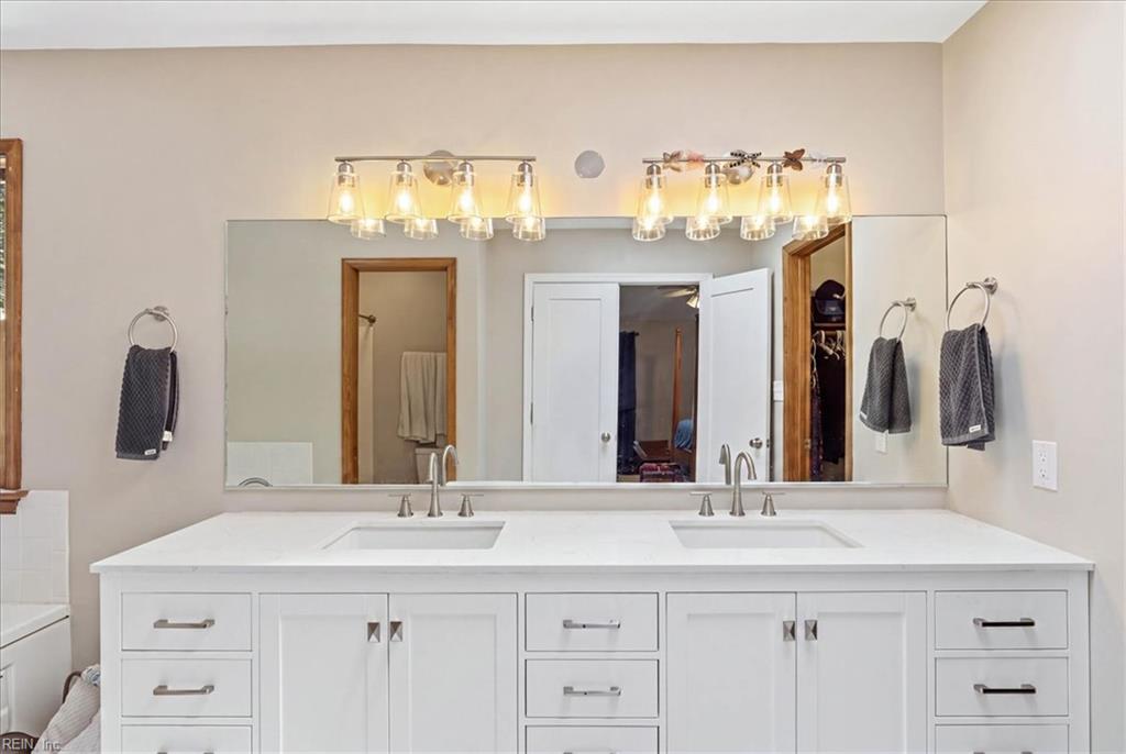 4712 White Owl Cres Property Photo 16