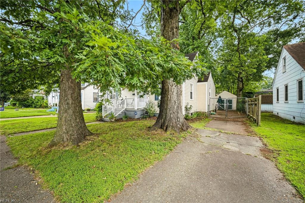 1104 Wright Ave Property Photo 4