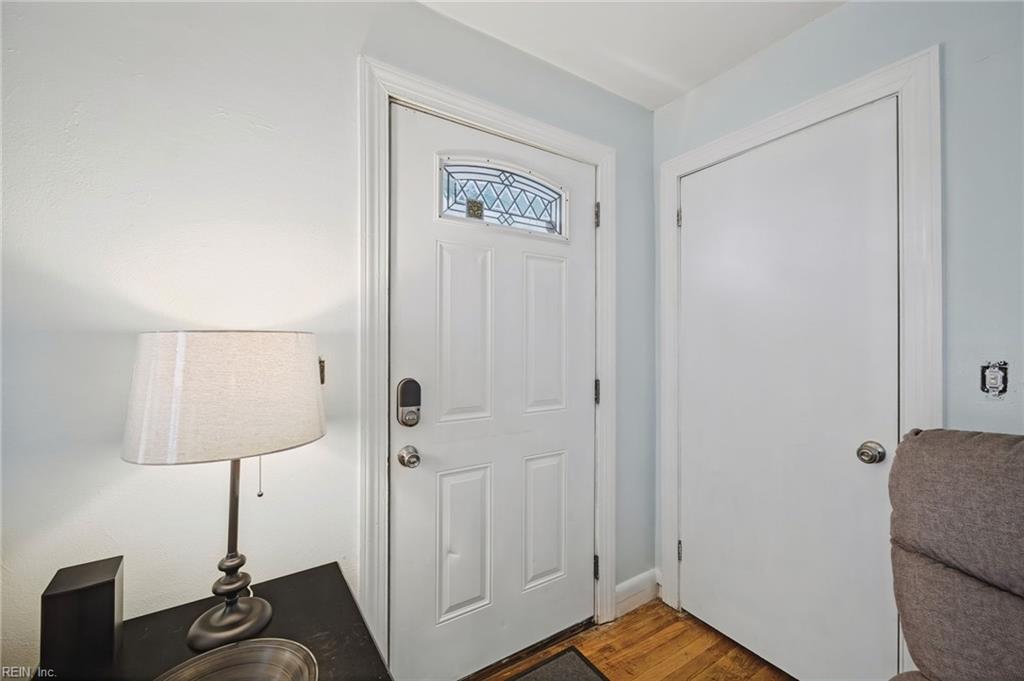 1104 Wright Ave Property Photo 8