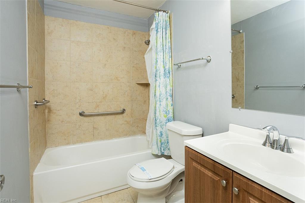 2009 Drumheller Ct Property Photo 11