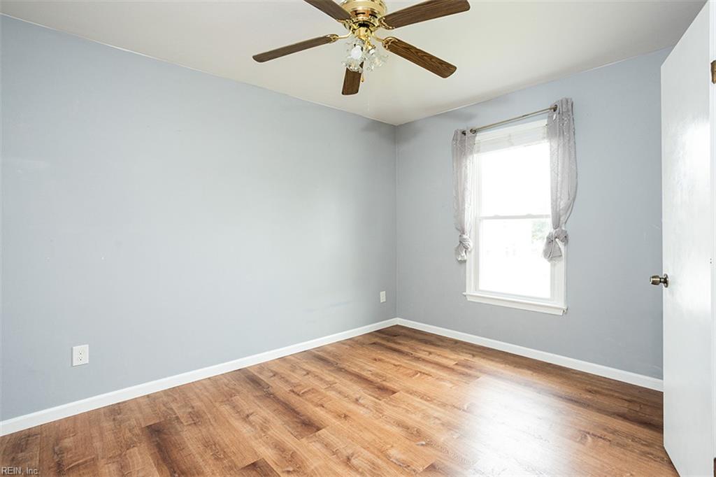 2009 Drumheller Ct Property Photo 12