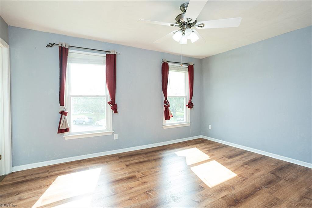 2009 Drumheller Ct Property Photo 16