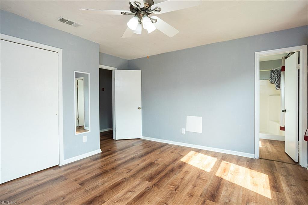 2009 Drumheller Ct Property Photo 18