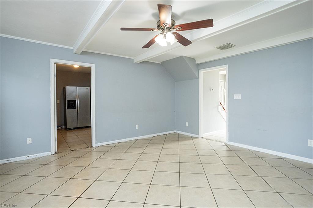 2009 Drumheller Ct Property Photo 24