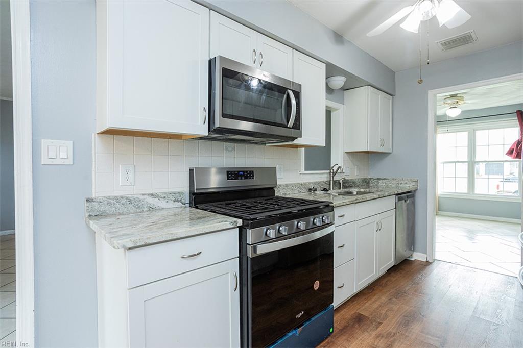 2009 Drumheller Ct Property Photo 28