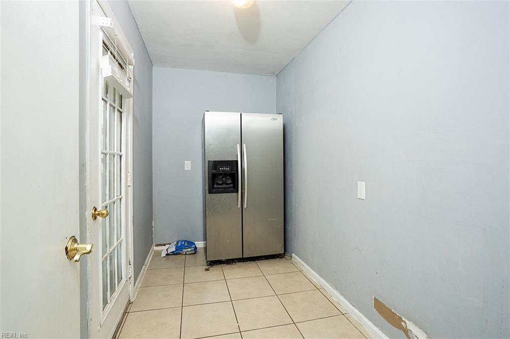 2009 Drumheller Ct Property Photo 48