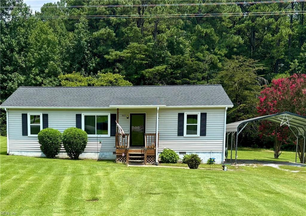 905 Woodland Dr Property Photo 1